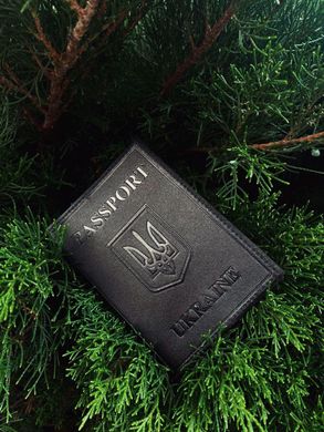 Шкіряна обкладинка для паспорта з написом Ukraine, Черный