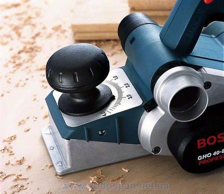Рубанок Bosch GHO 40-82 C (060159A760)