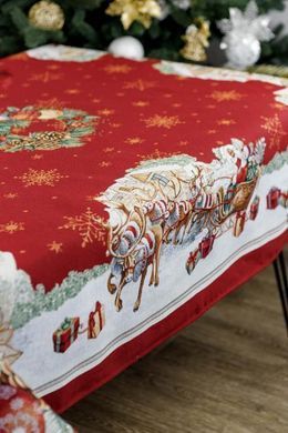 Гобеленовая скатерть новогодняя PRESENT 135х140 см