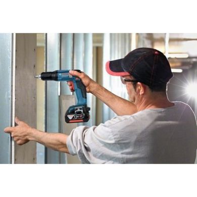Аккумуляторная дрель-шуруповерт Bosch GSR 18 V-EC TE Solo (06019C8003)