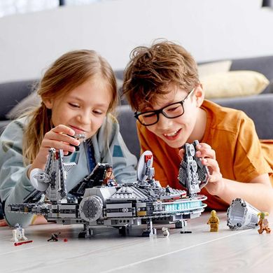 LEGO Конструктор Star Wars Сокіл Тисячоліття 75257