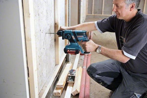 Аккумуляторный перфоратор Bosch SDS-plus GBH 36 V-EC Compact Professional