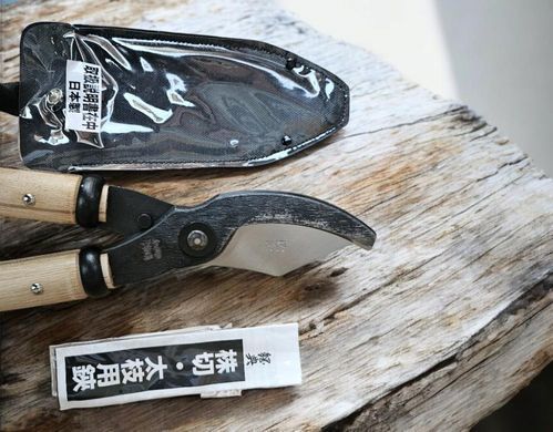 Сучкоріз А-12, 60 см (сталь YCS-3, 61HRC) (1118884) 1010 г. KANENORI