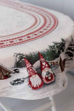 Новогодняя овальная гобеленовая скатерть Snowfall 135х240 см
