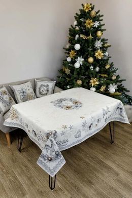 Гобеленовая скатерть новогодняя SILVER STAR 300х135 см