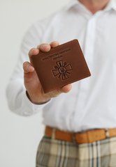 Шкіряна обкладинка для посвідчення міністерства оборони світло-коричнева Crazy Horse, Коричневий, натуральна шкіра Crazy Horse, прозорі перегородки - пластифікований ПВХ (полівінілхлорид)
