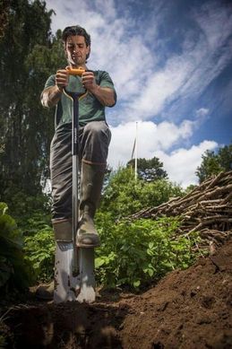 Лопата із закругленим лезом Fiskars Xact велика (1003681)