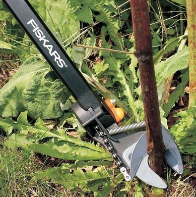 Универсальный садовый сучкорез Fiskars UP84 (1001557)