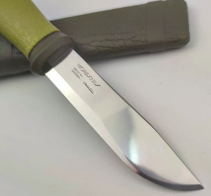 Ніж Morakniv Outdoor 2000 Green (10629)