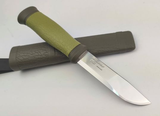 Ніж Morakniv Outdoor 2000 Green (10629)