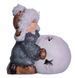 Новогодняя фигурка с подсветкой Девочка со снежным шаром из фарфора 11&times;7&times;12 (см) новогодний декор для дома на подарок CR-5-12