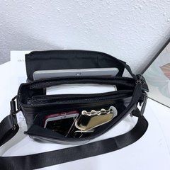 Чоловіча шкіряна сумка-месенджер, барсетка на одне плече 22x26x6 Tiding Bag 75-5271 чорна, Черный