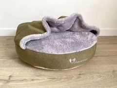 Лежак для Собак и Котов Lounge Olive с капюшоном L диаметр 100см