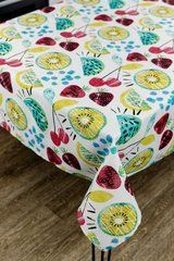 Скатерть Red cherries 136х220 см