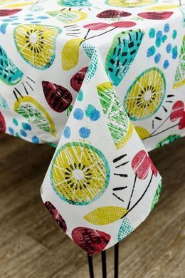 Скатерть Red cherries 136х220 см