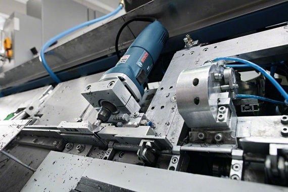 Пряма шліфувальна машина Bosch GGS 28 CE (0601220100)