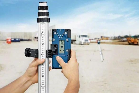 Лазерний нівелір Bosch GRL 600 CHV Professional (0601069P00)